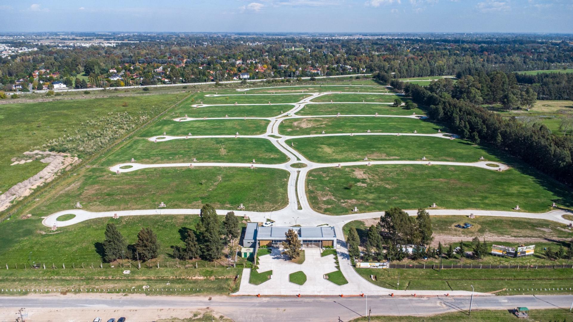 Terreno en Venta en Los Naranjos, USD 80.000