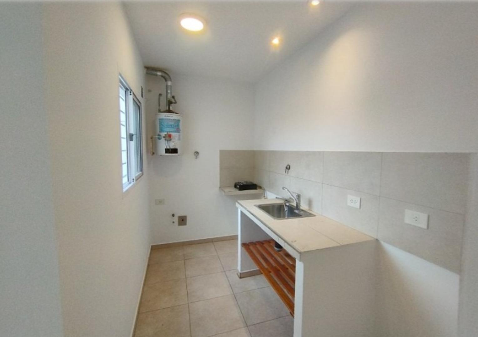 Departamento 2 ambientes con 1 baño