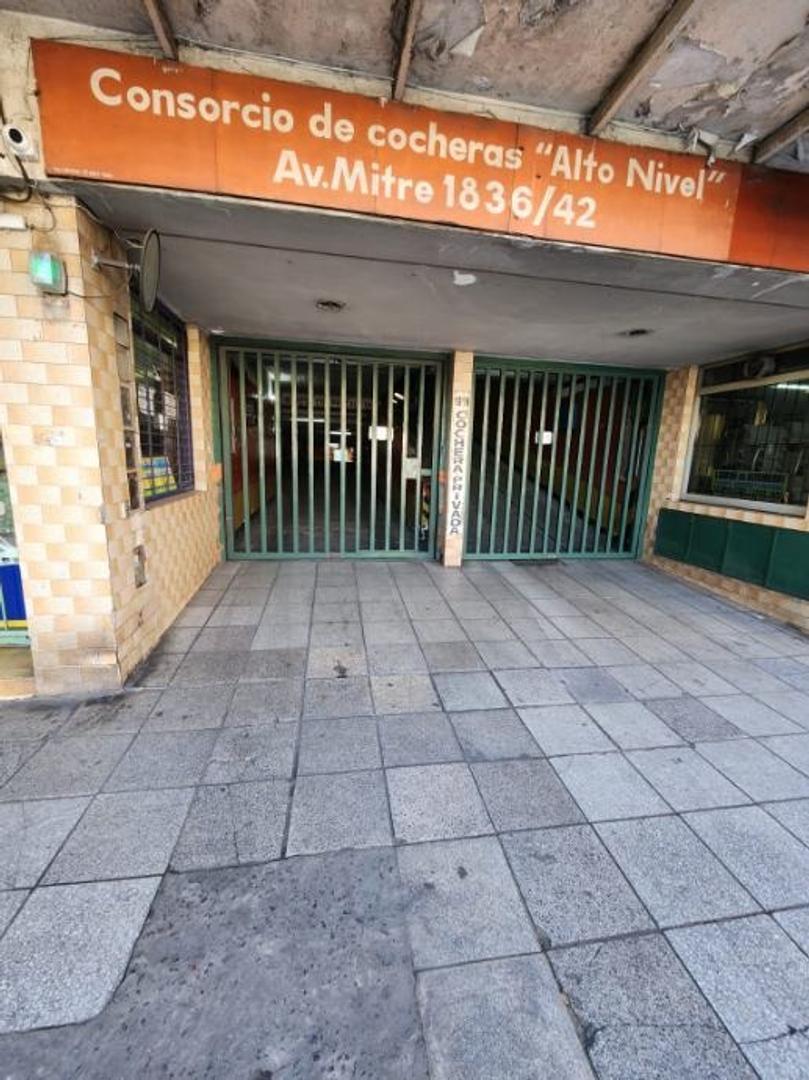 COCHERA CUBIERTA EN VENTA S/AVENIDA MITRE 1800 AVELLANEDA