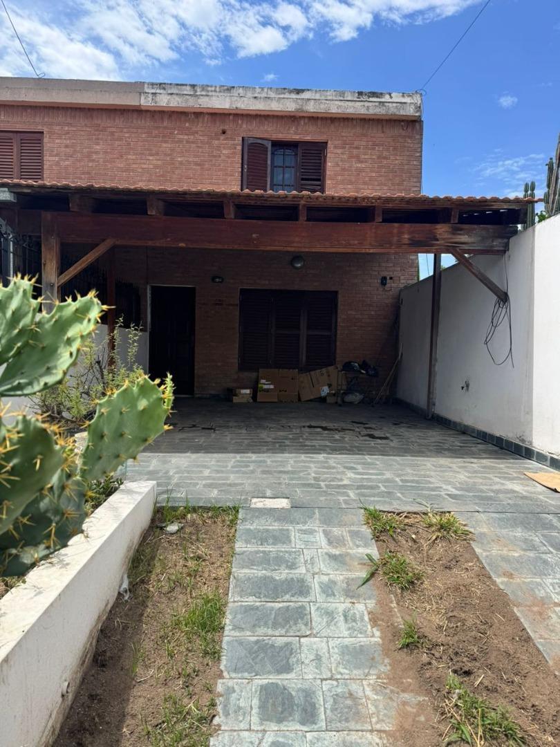 Casa en Alquiler en General Paz, $ 900.000