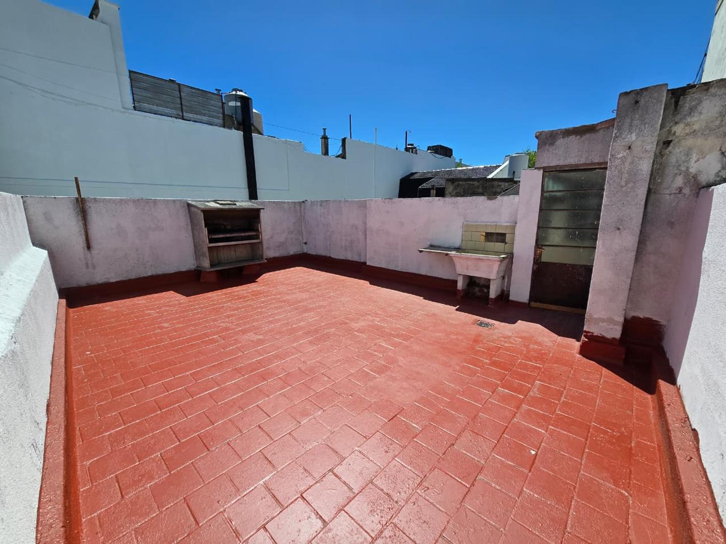 VENTA - 100M2 4 AMB. PH SIN EXP.  33 ORIENTALES 2200 BOEDO