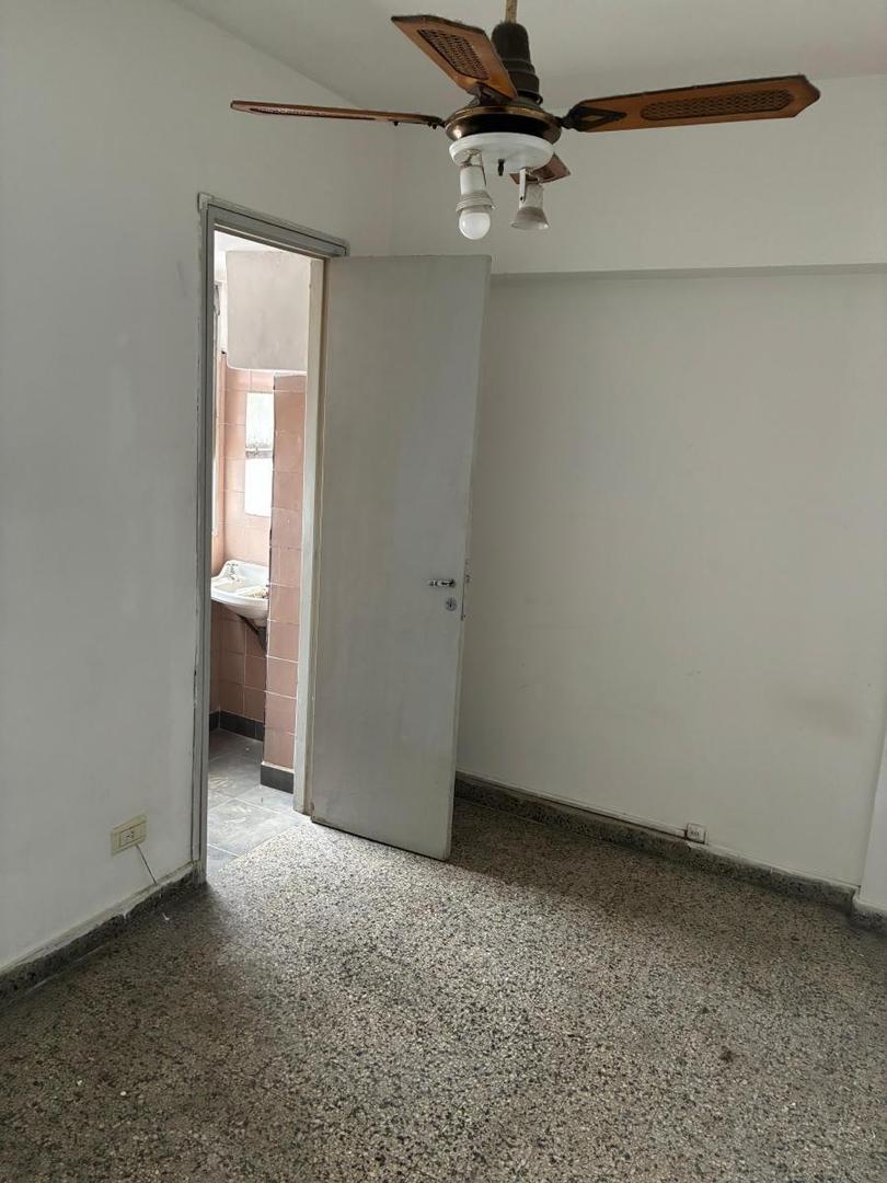Departamento en Venta en Balvanera, USD 139.000