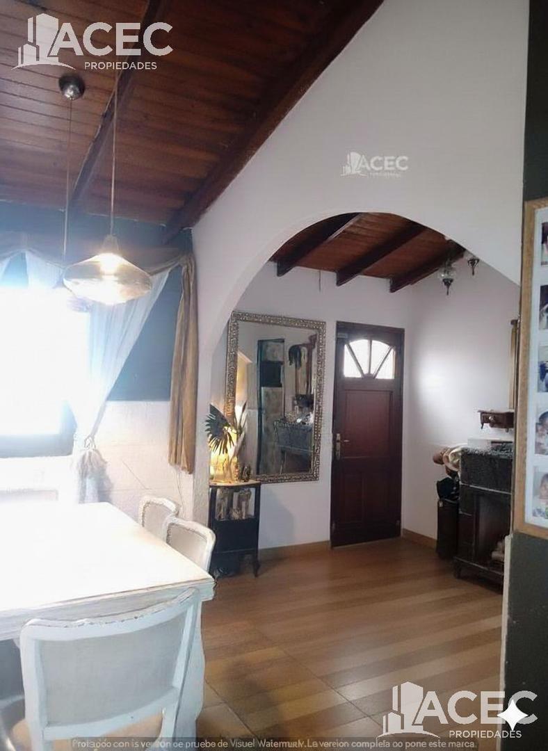 Funes - Ruta 9 - Garita 7 - Casa + Local