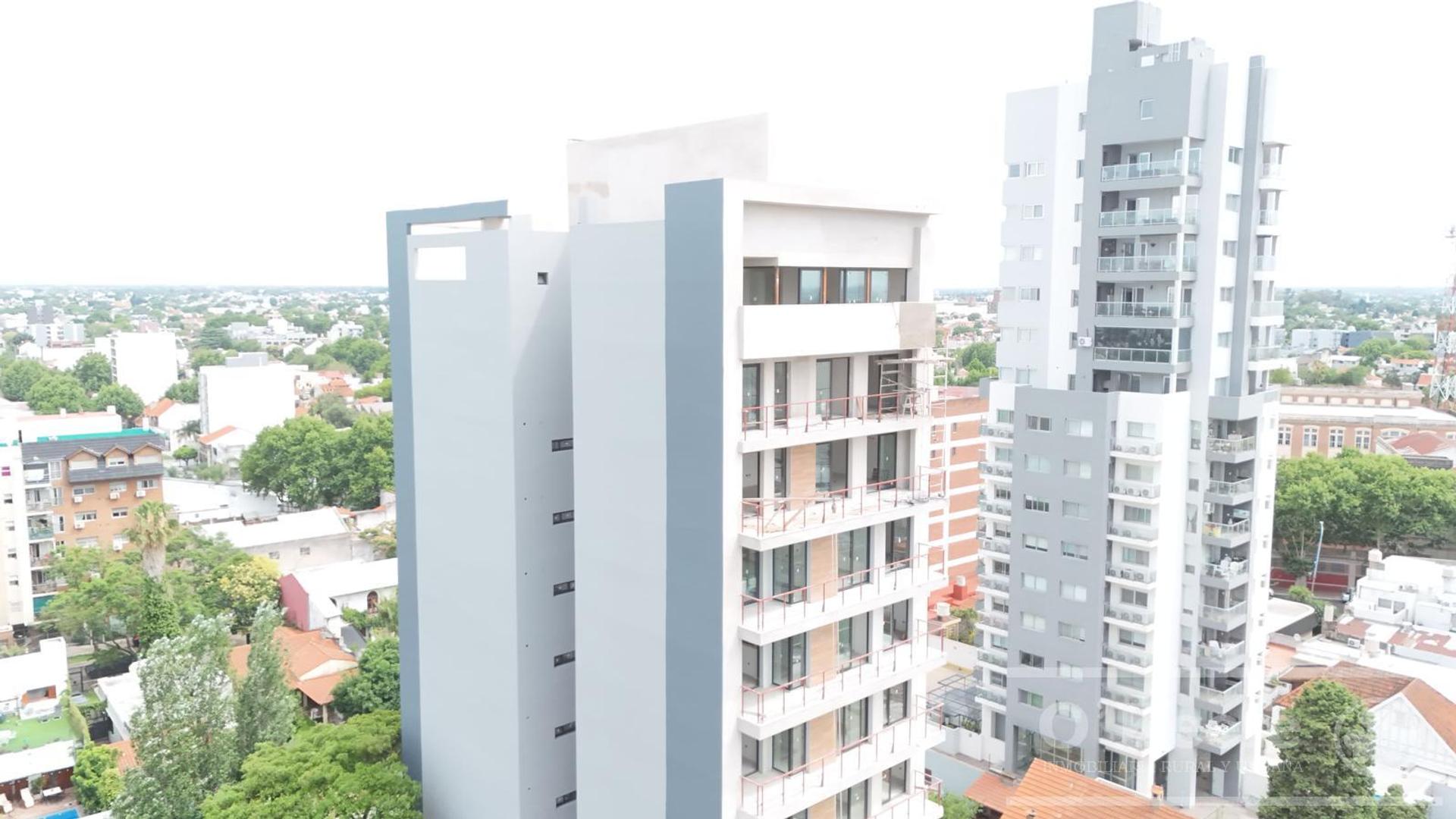 Departamento 2 ambiente en Venta Bernal Centro.