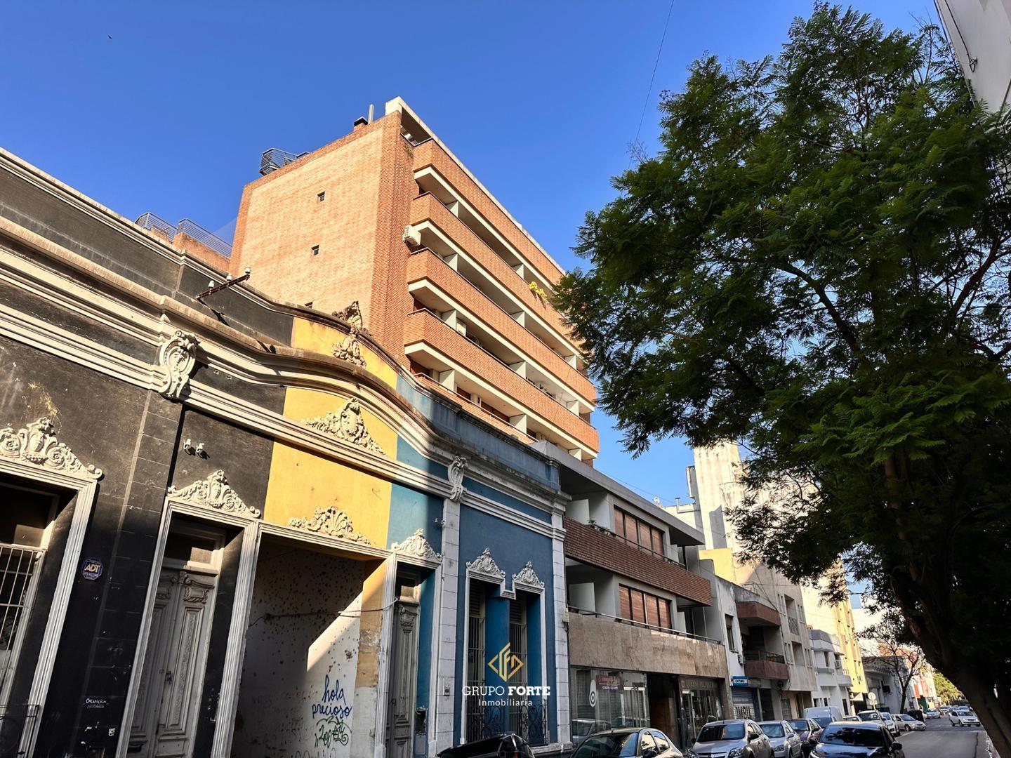 Corrientes 400, Piso 2