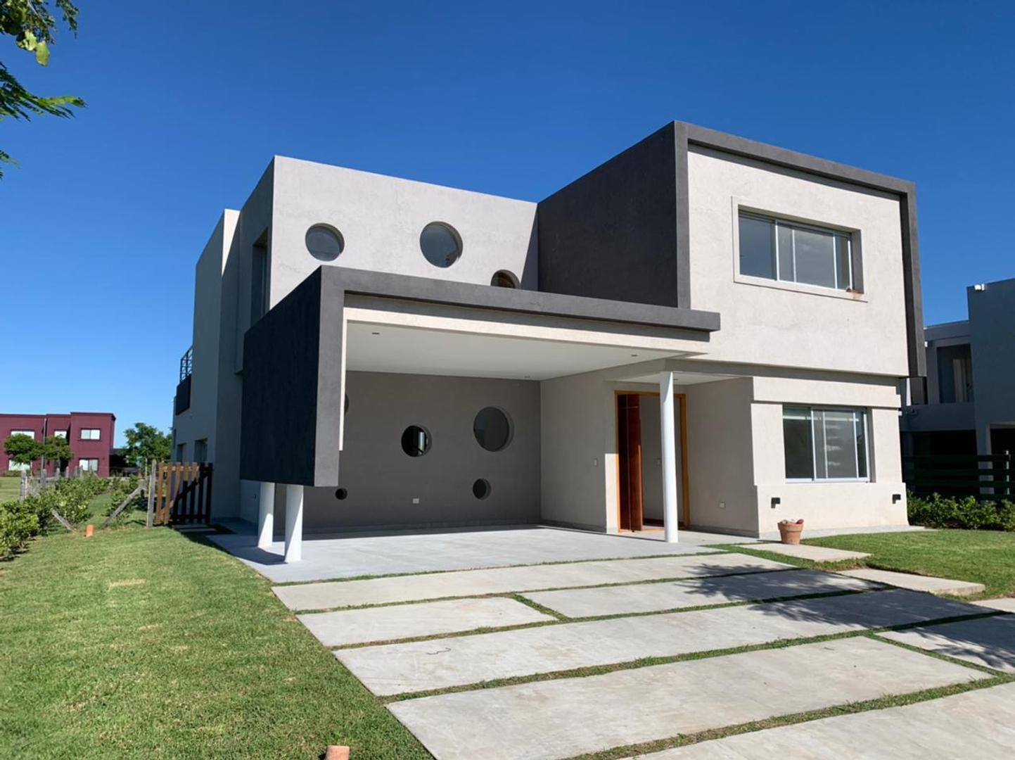 Casa en Venta en Puertos - Barrio Vistas, USD 380.000