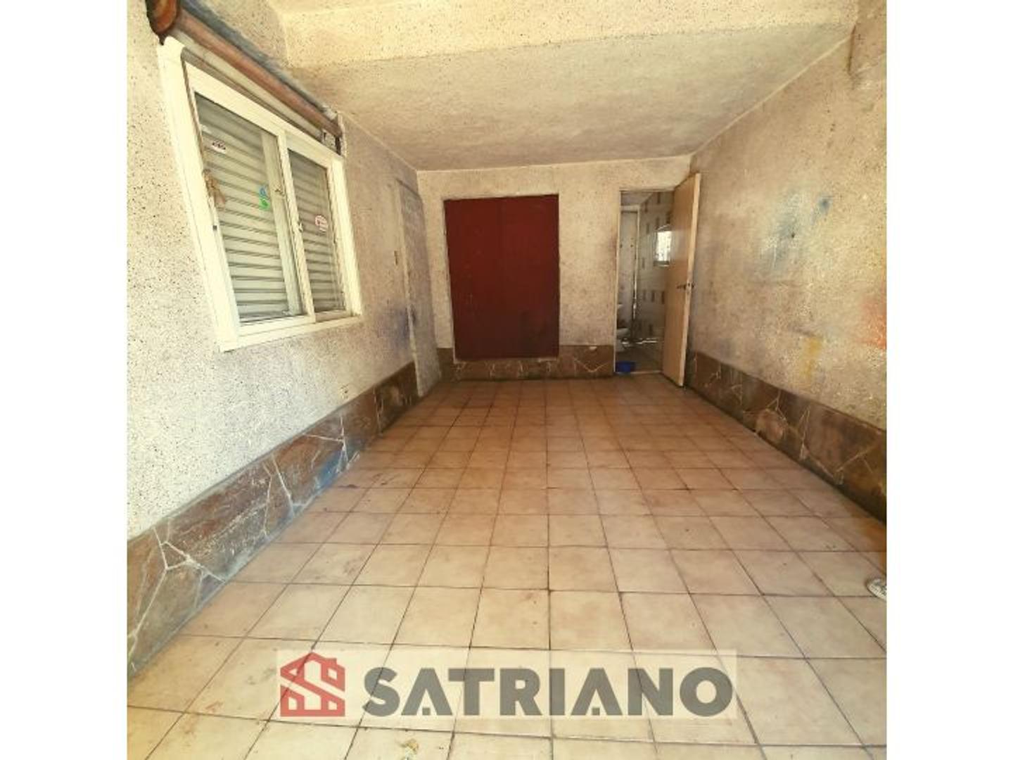 Depto Tipo Casa en Venta con 1 cocheras