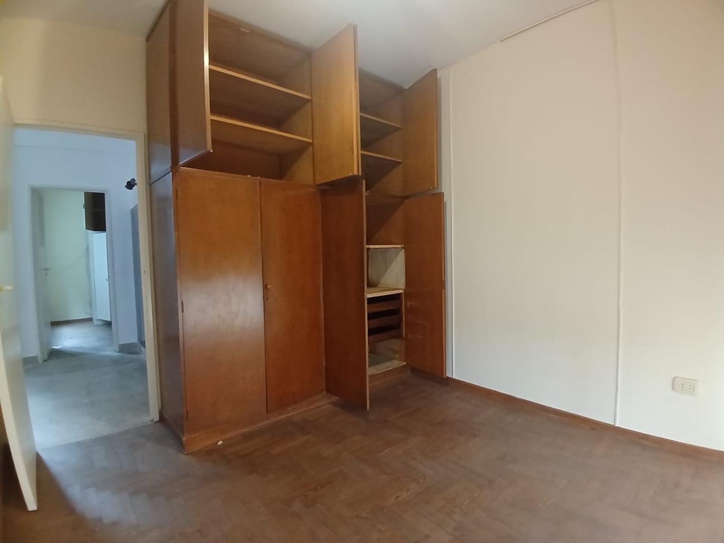 Artigas 5900, Piso 2