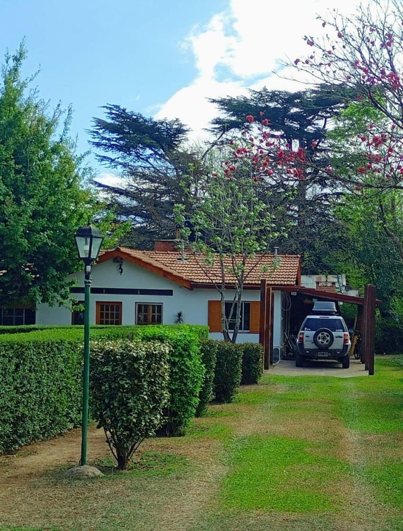 Casa 4 ambientes con 1 baño