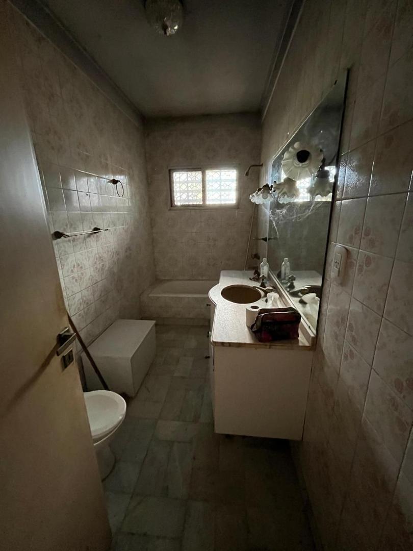 IMPORTANTE CHALET CENTRICO IDEAL FINES COMERCIALES