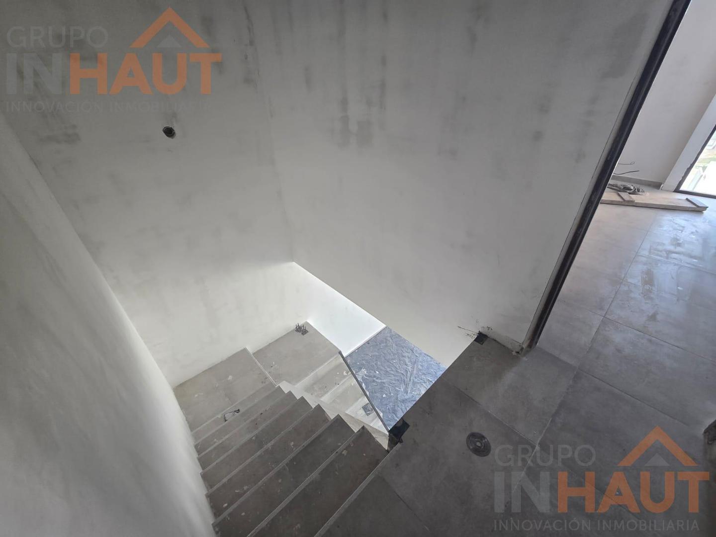 Depto Tipo Casa en Venta de 4 ambientes