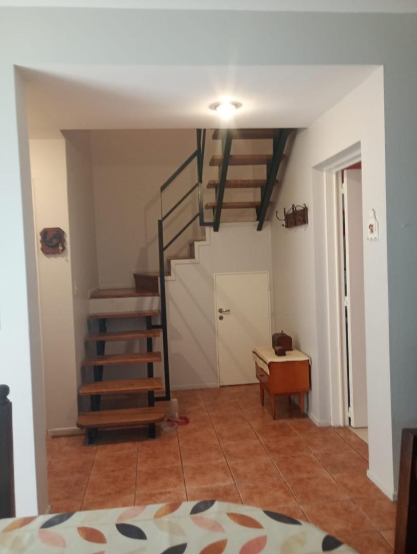 ALQUILER DUPLEX 3 DORMITORIOS EN MIRASOLES MONTE GRANDE