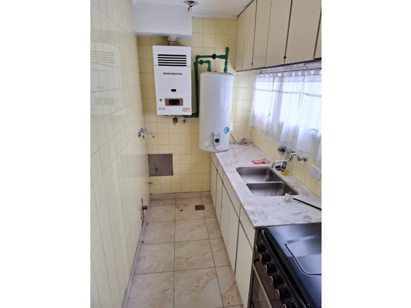 Departamento en Alquiler en Centro, $ 400.000