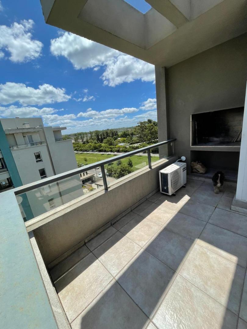 Departamento en Alquiler de 4 ambientes