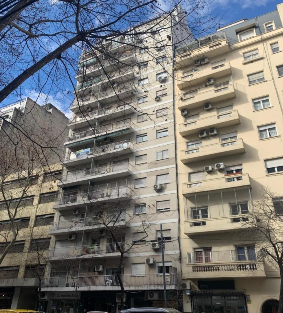 2 AMB EN RECOLETA - PUEYRREDON 1700