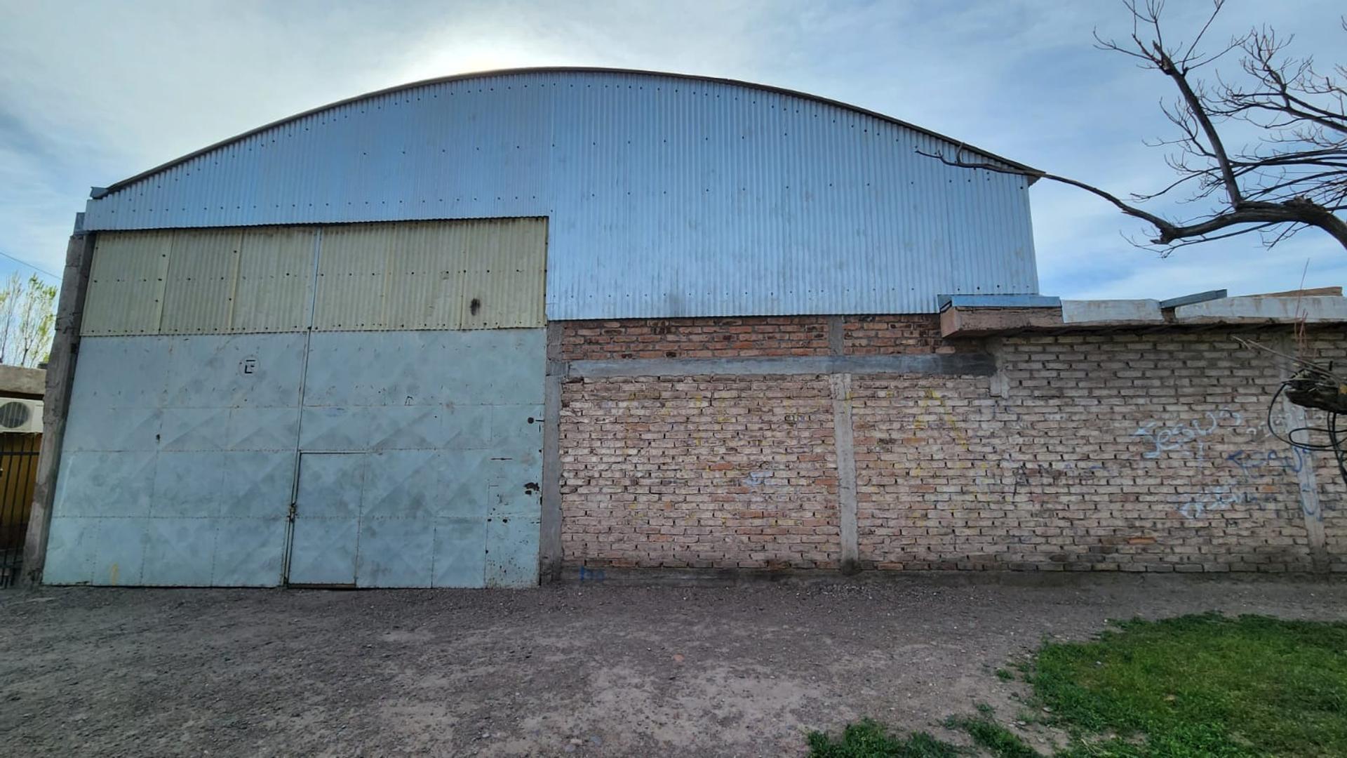 GALPON EN CALLE FRENCH DE COQUIMBITO - MAIPU