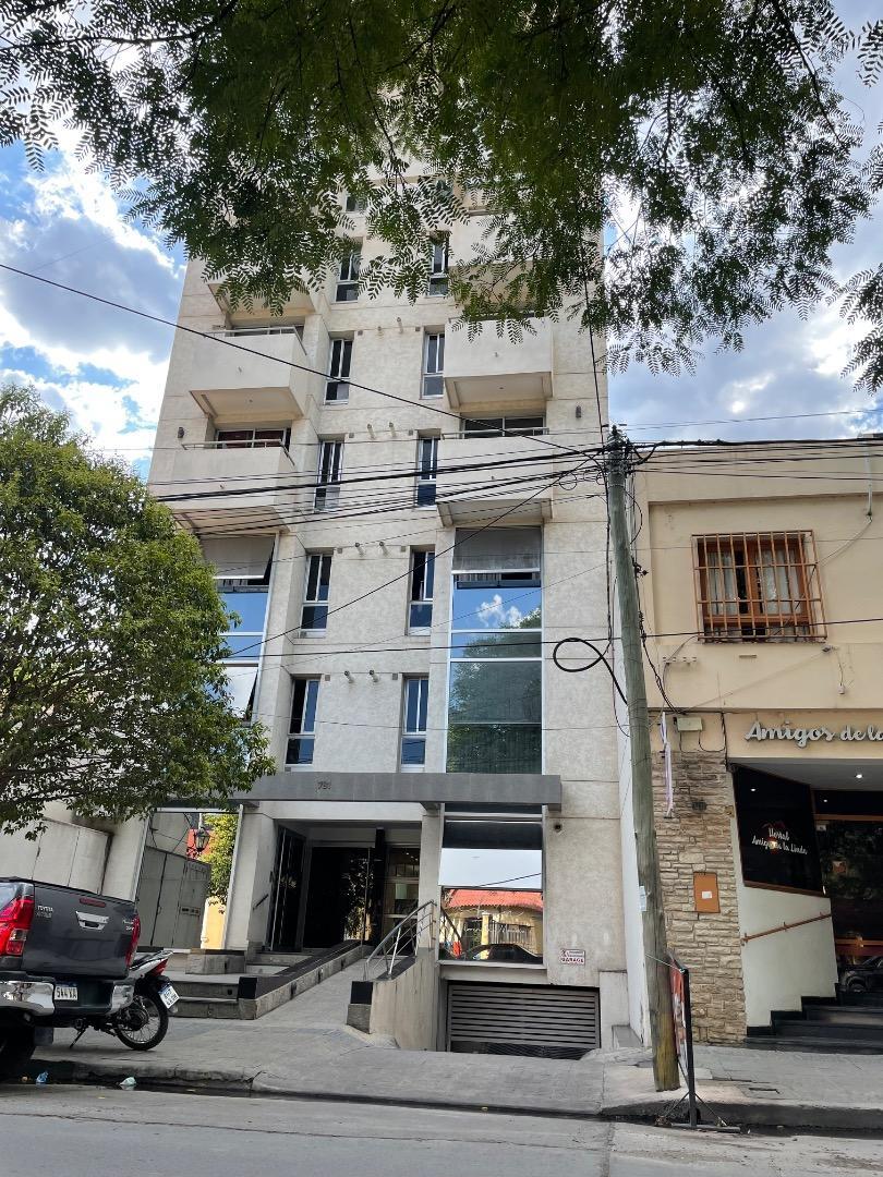 Dean Funes 781 , Piso 2