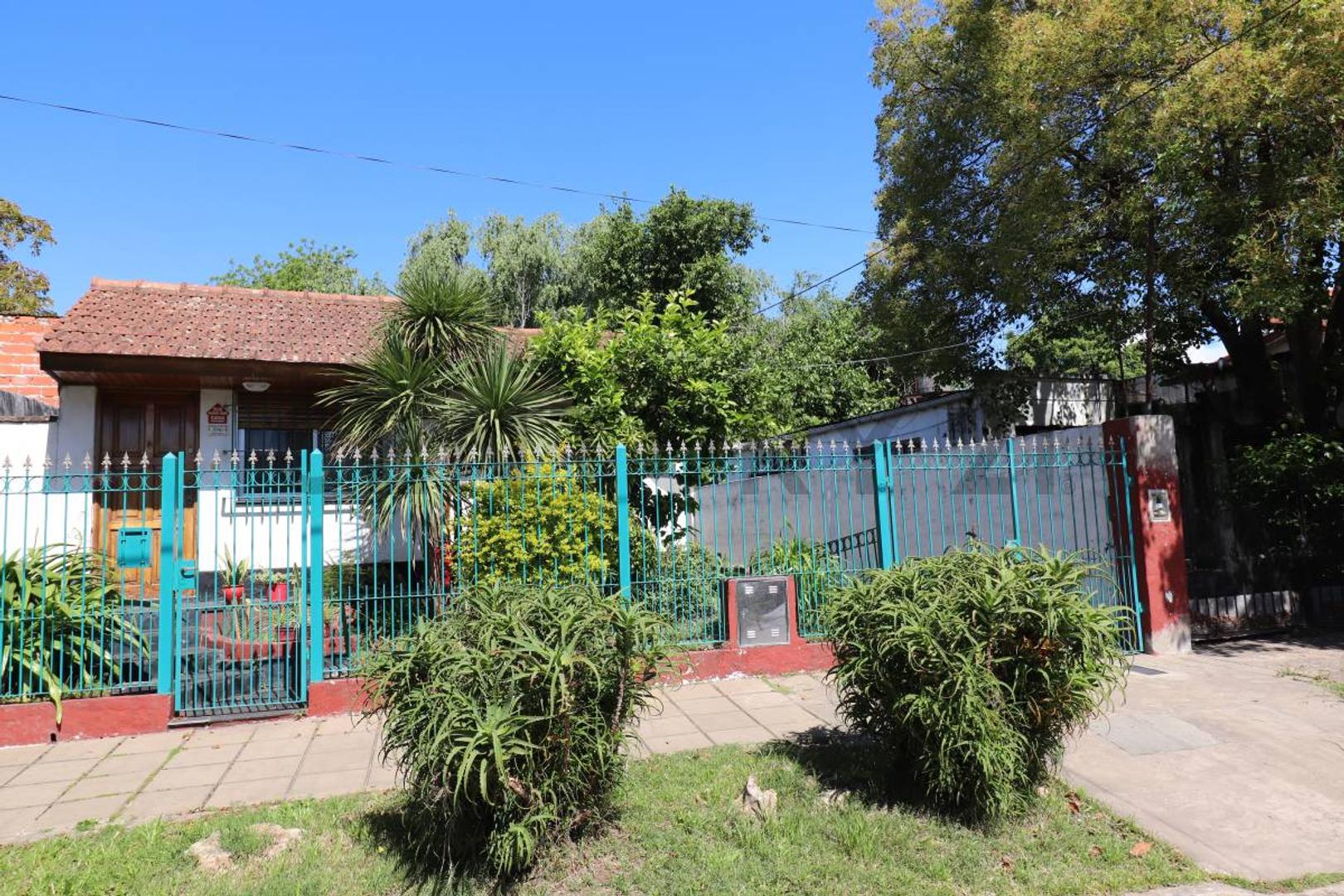 Casa en Tigre con gran jardín y pileta – Ideal para disfrutar, Gran potencial