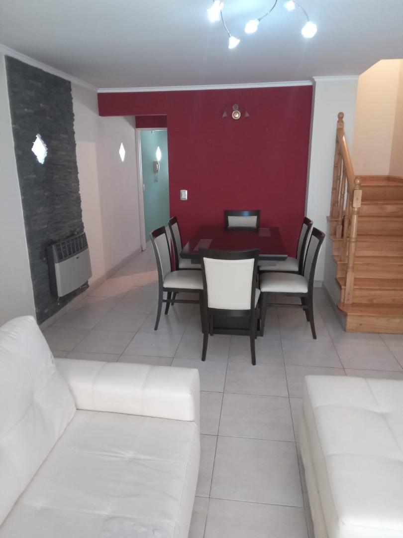 DUPLEX EN VENTA EN HAEDO DE 3 AMBIENTES