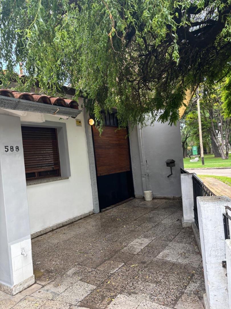 Casa en Alquiler de 2 dormitorios