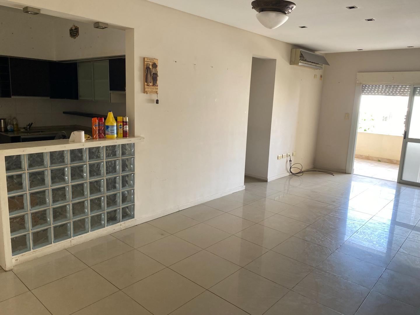 VENDE DEPARTAMENTO 2 DORMITORIOS Bº CAMBA CUA