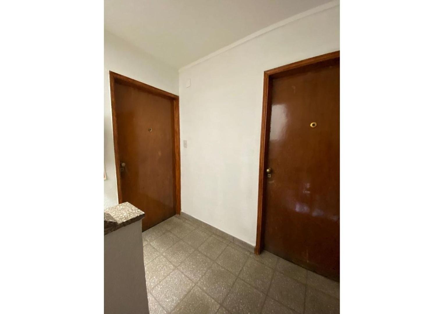 Departamento 6 ambientes con 3 baños