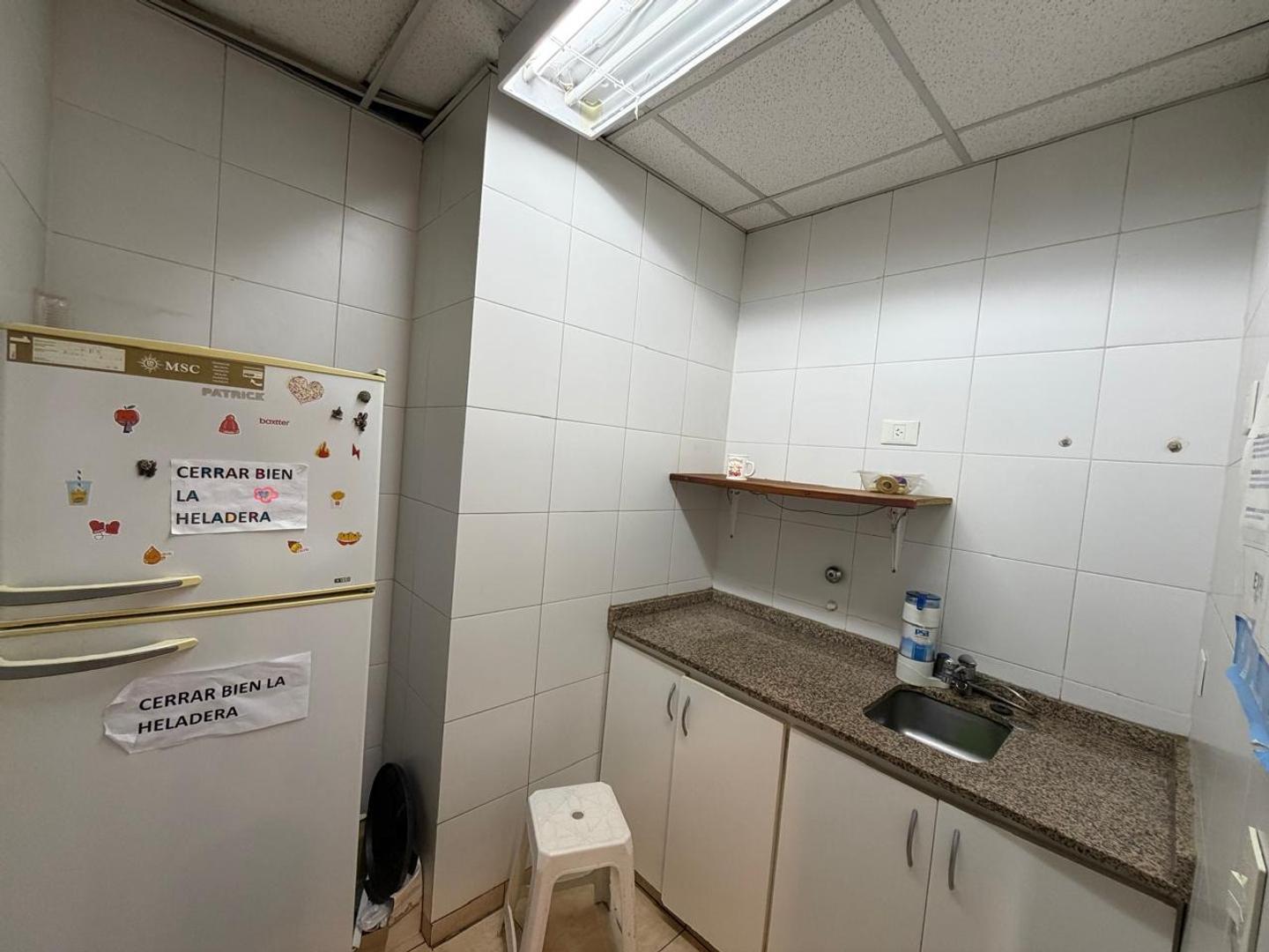 Local y oficinas en pleno  Acassuso