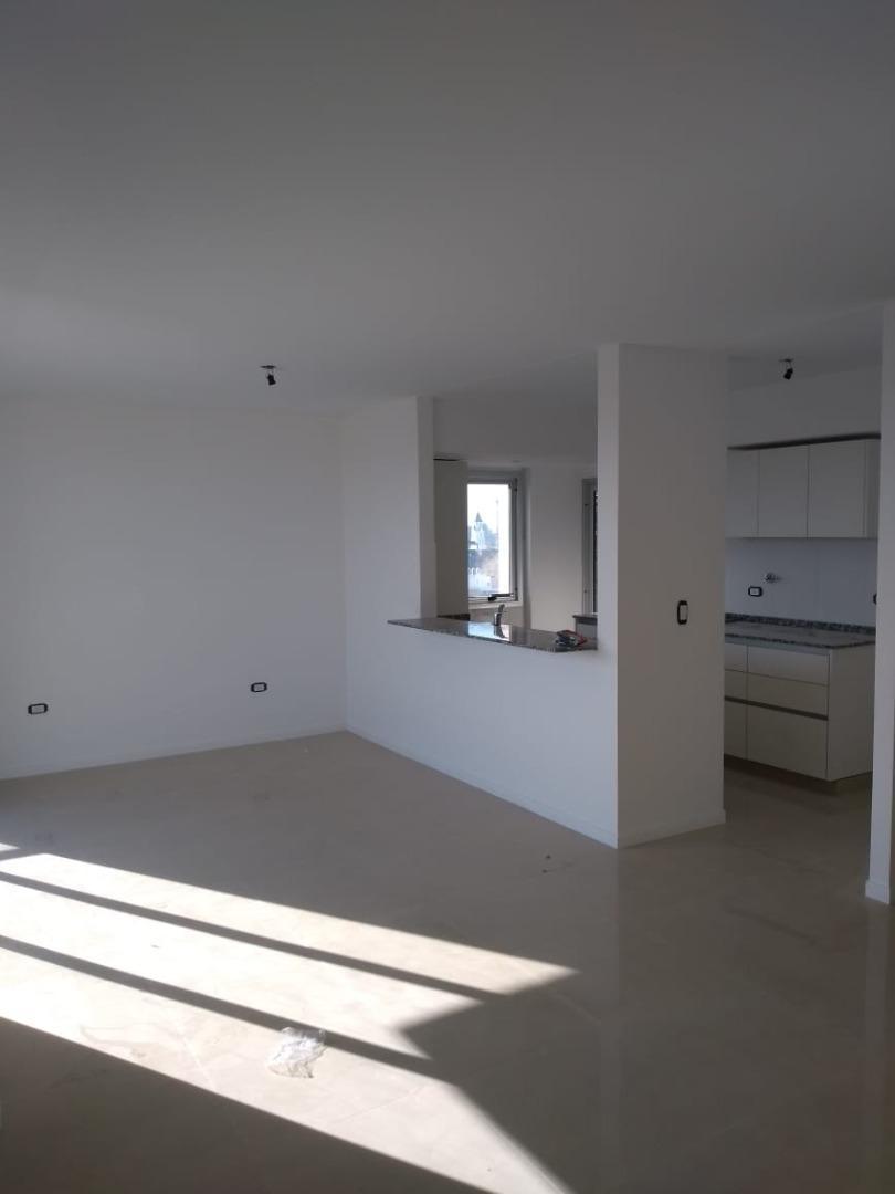 Departamento en Venta con 15 cocheras