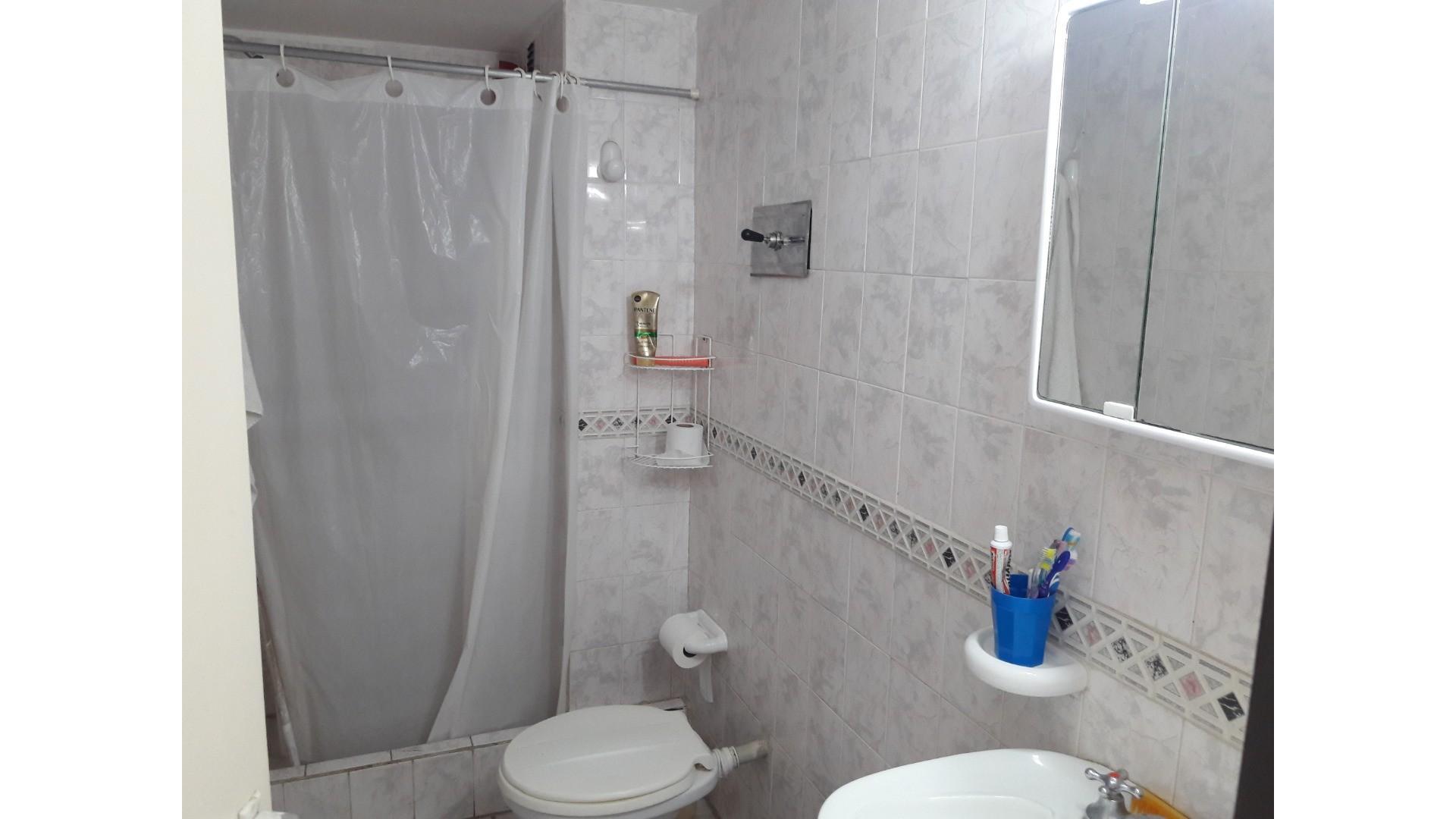 Departamento 3 ambientes con 1 baño