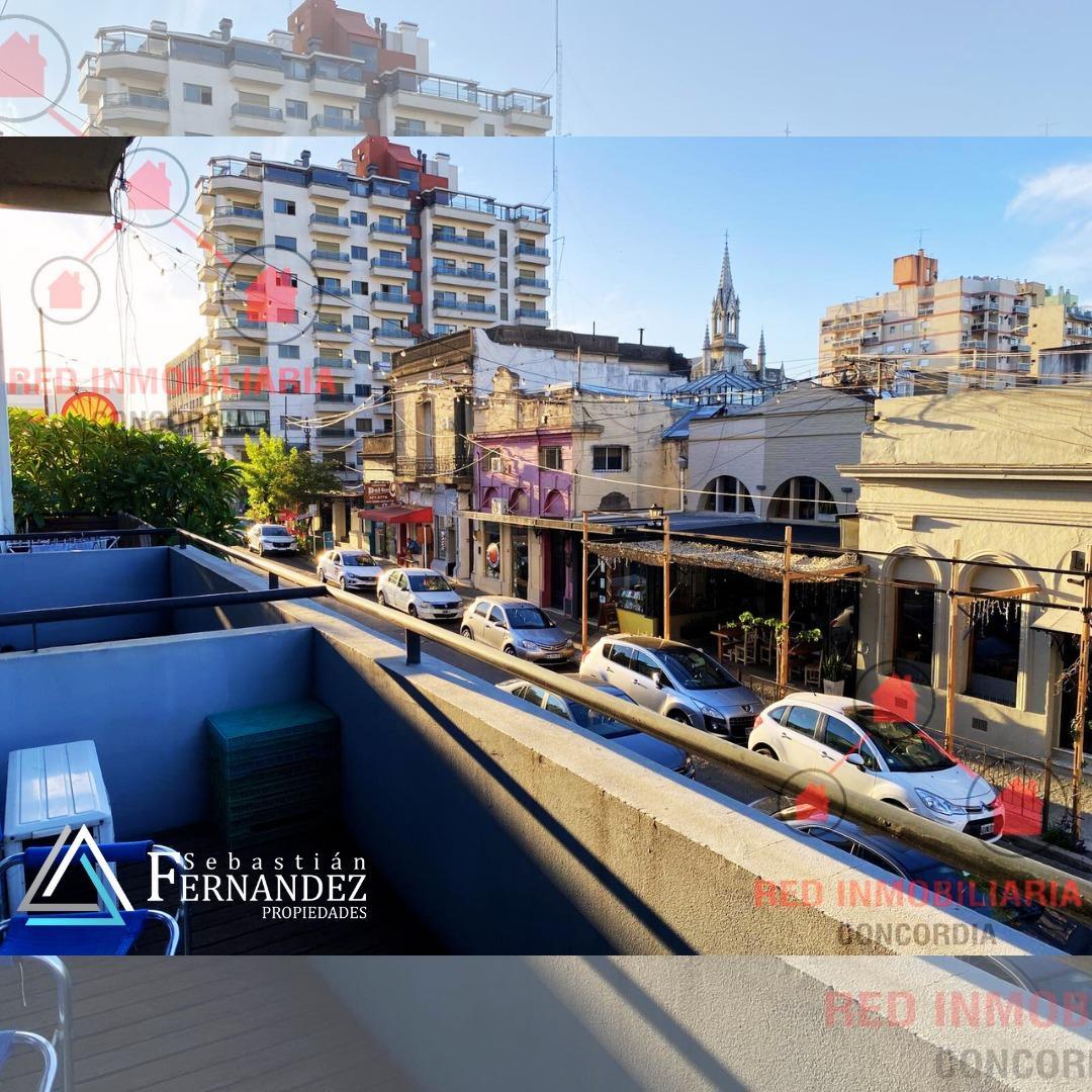 Departamento 2 ambientes con 2 baños