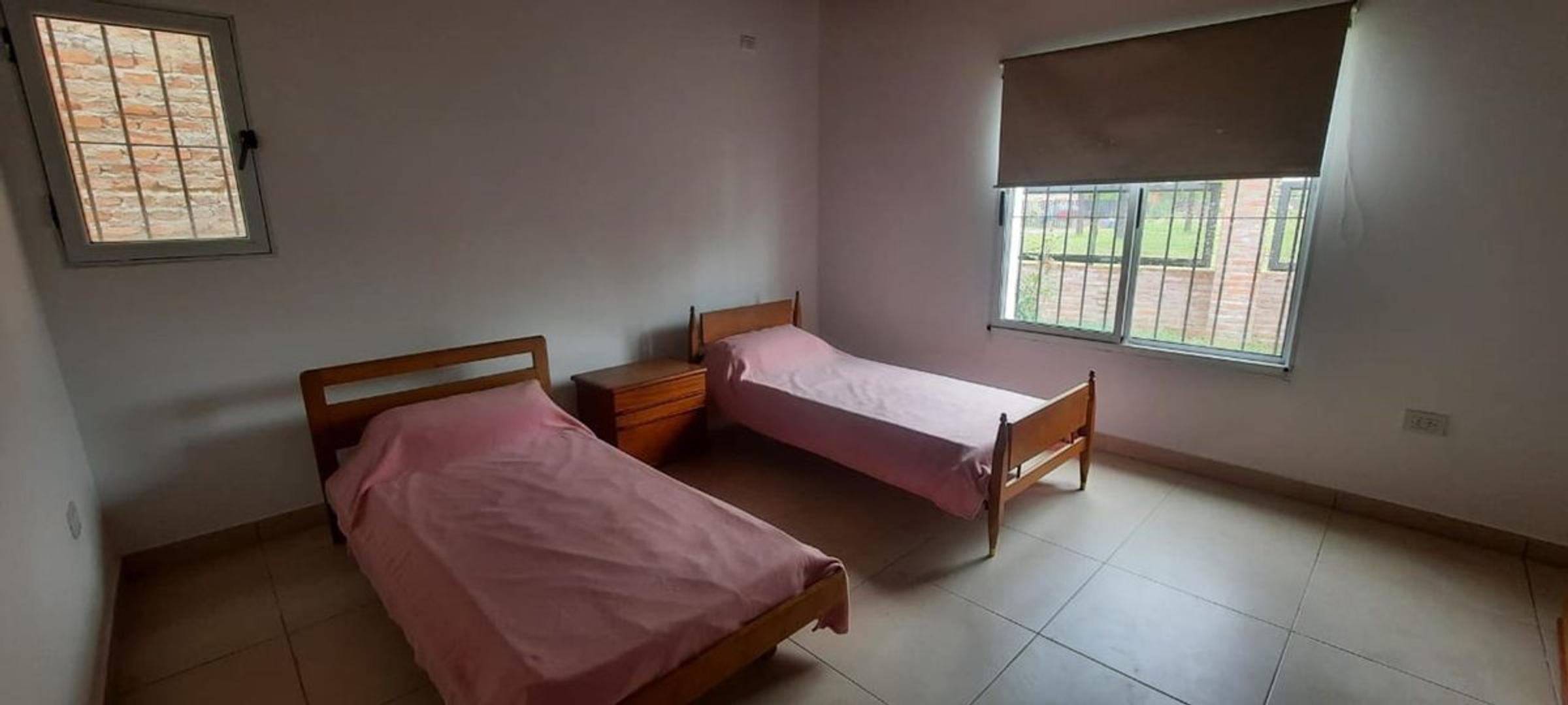 Las Tardes East 1400