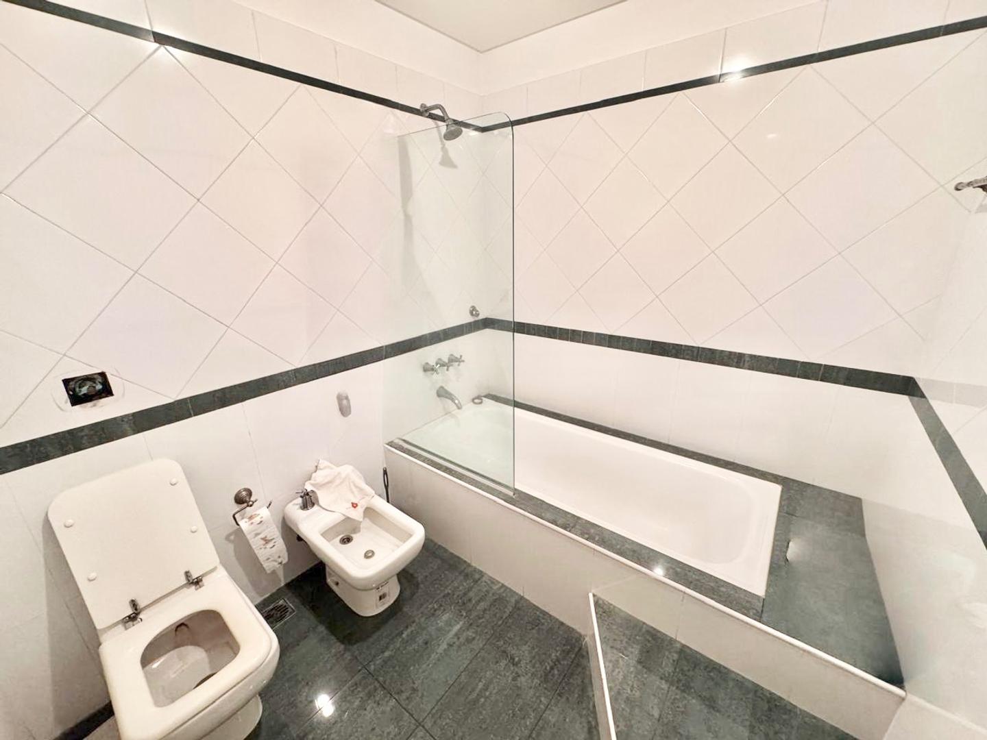 Casa en Venta en Campos De Alvarez, USD 320.000