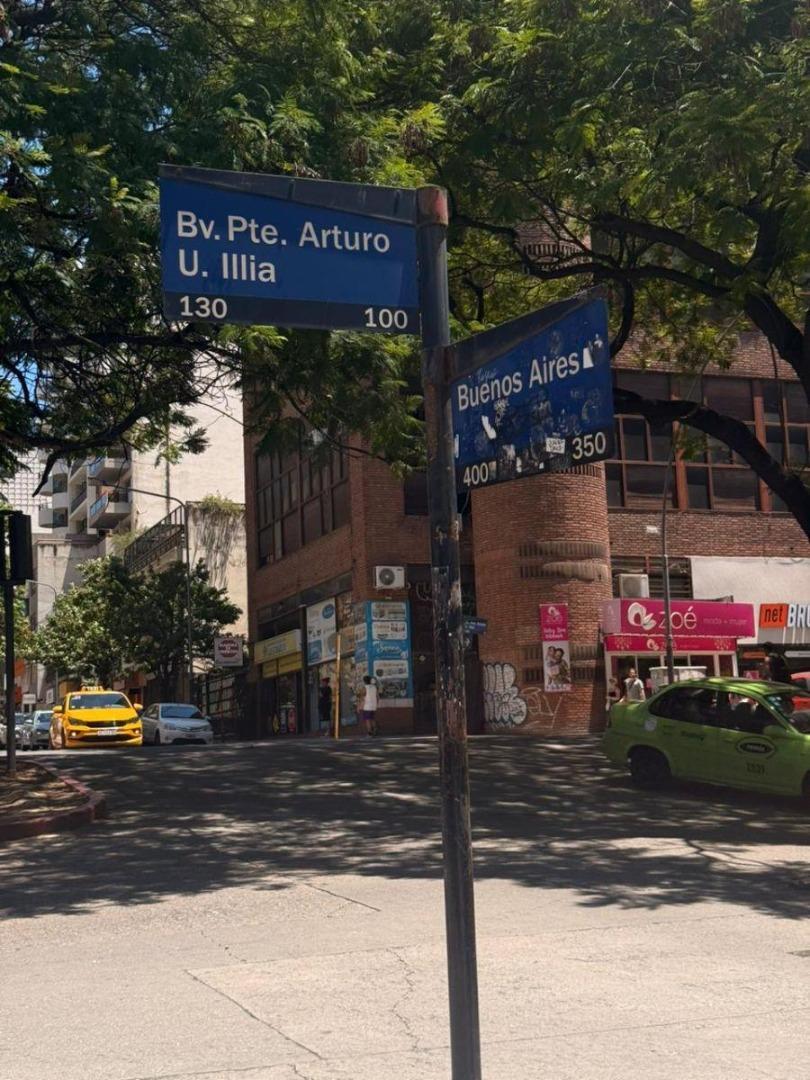 Local en Alquiler en Centro, $ 4.500.000