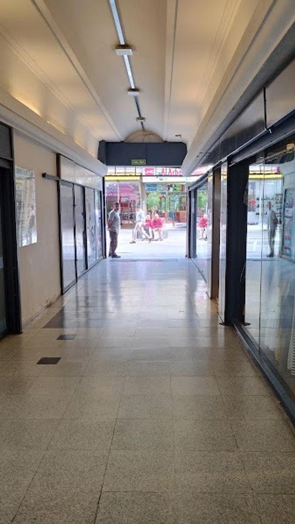 Oficina en Alquiler al Suroeste