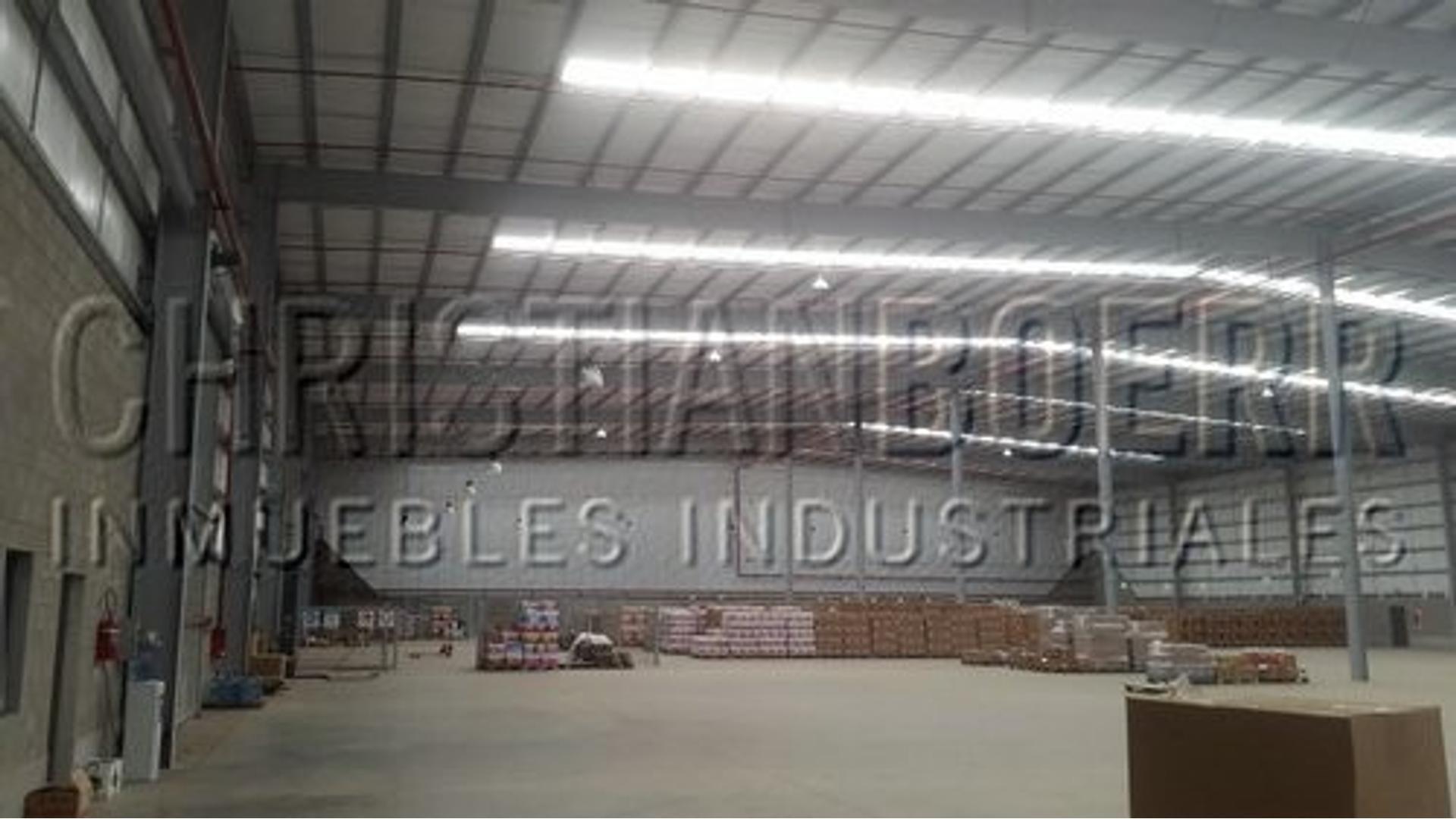 4.900m² cub seminuevos dentro del Parque Ind de Pilar. Excel