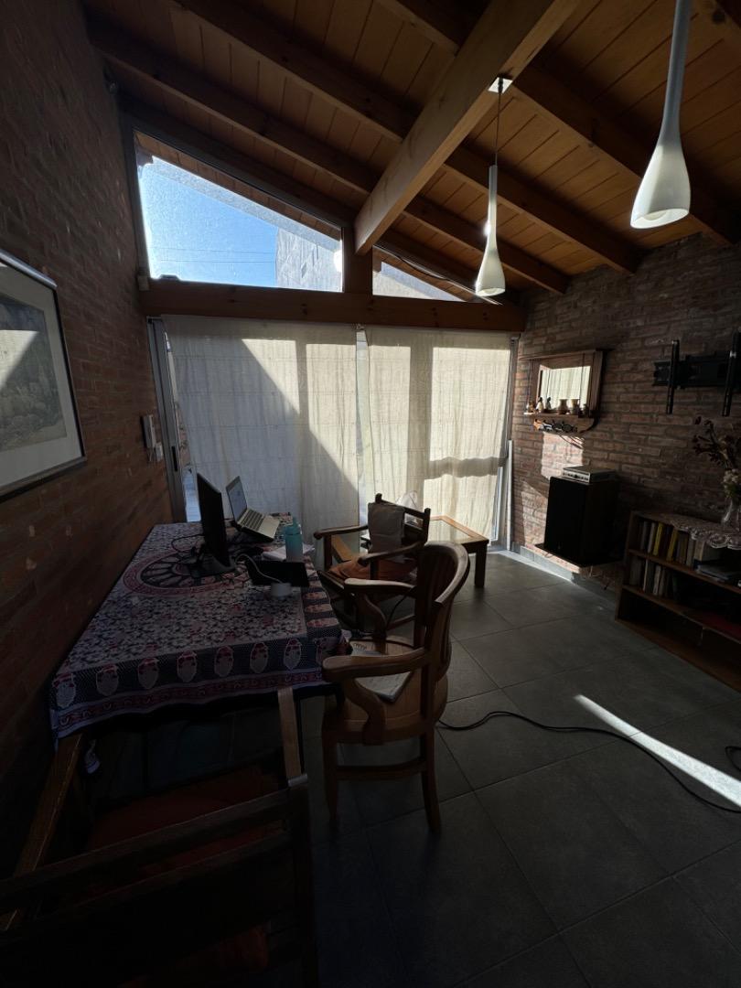 Depto Tipo Casa en Venta de 4 dormitorios