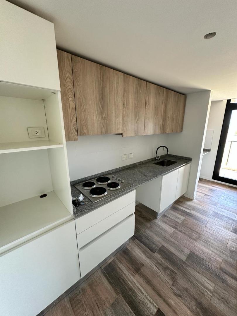 Departamento 4 ambientes con 3 baños