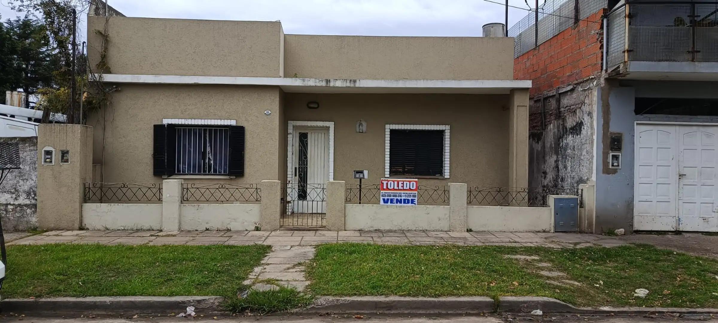 Casa en venta en Moron