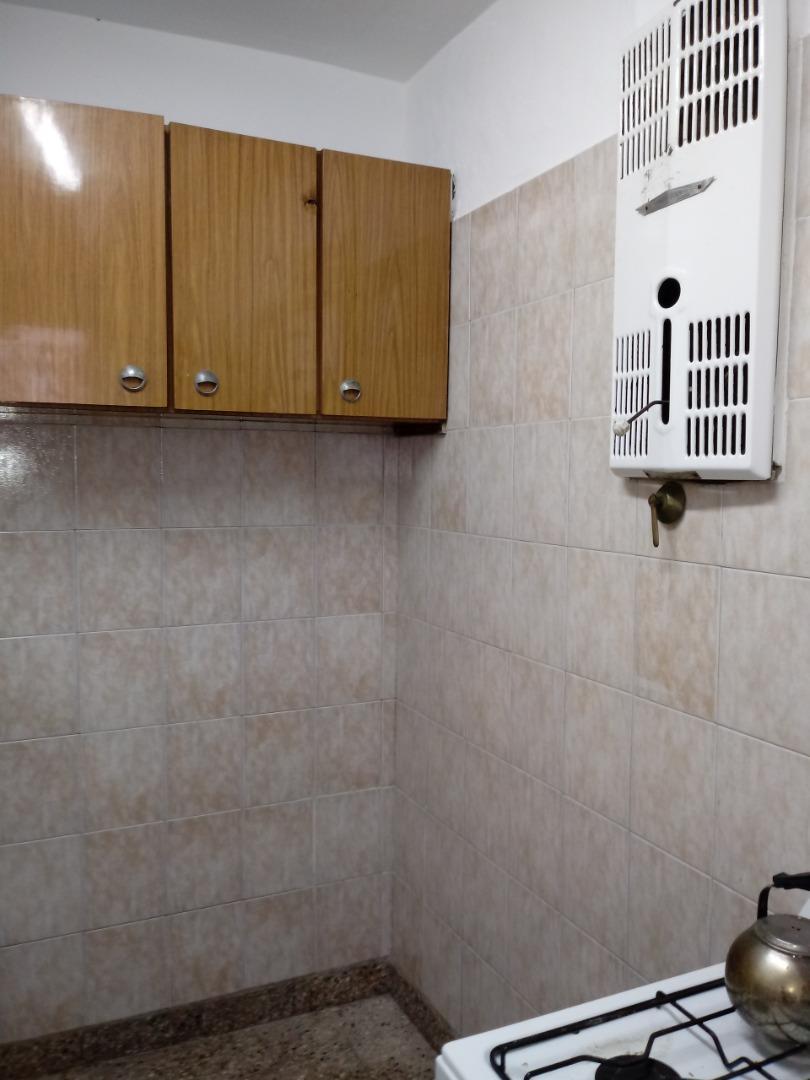 Depto Tipo Casa en Venta 40 años