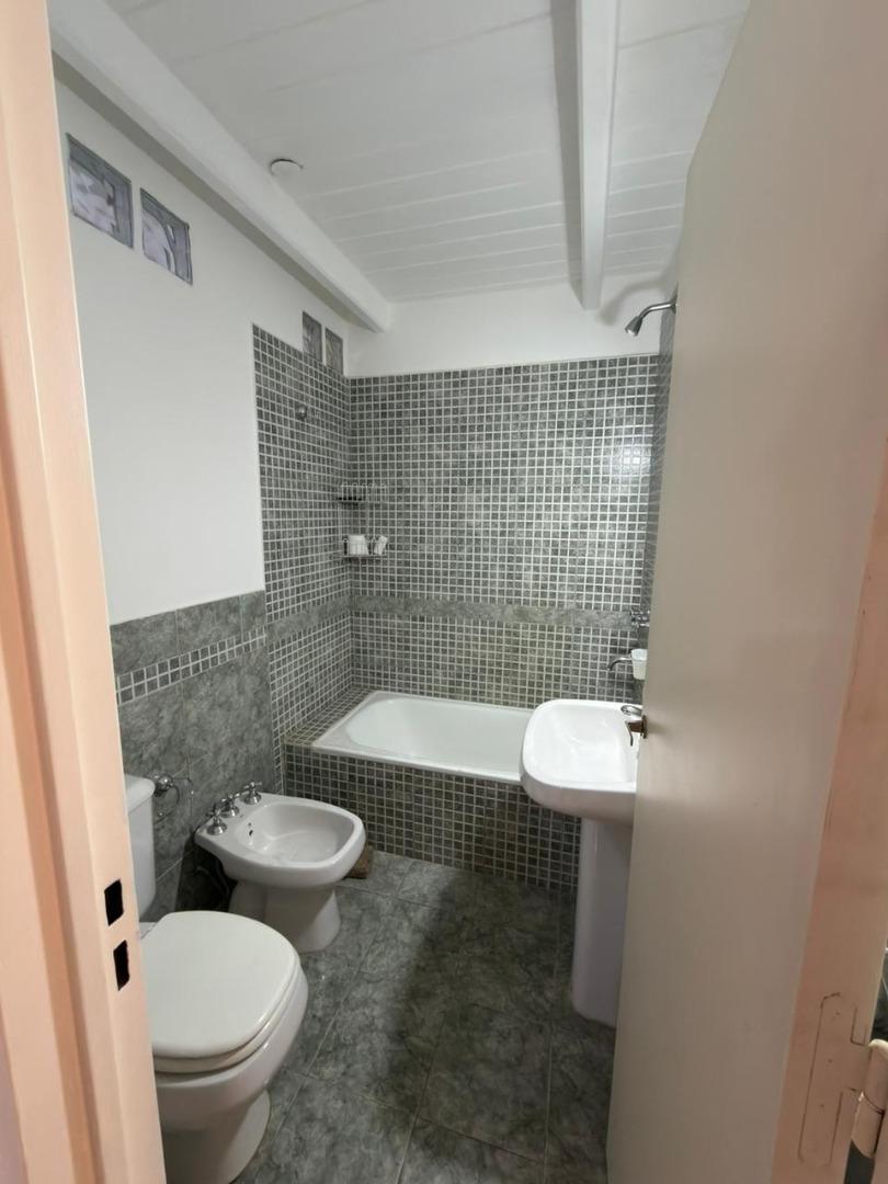 DEPARTAMENTO 1 DORMITORIO CON PATIO EN BOLIVAR 800