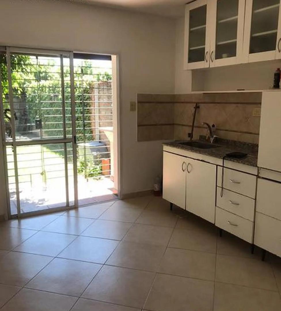 Depto Tipo Casa en Venta en Ituzaingo, USD 95.000