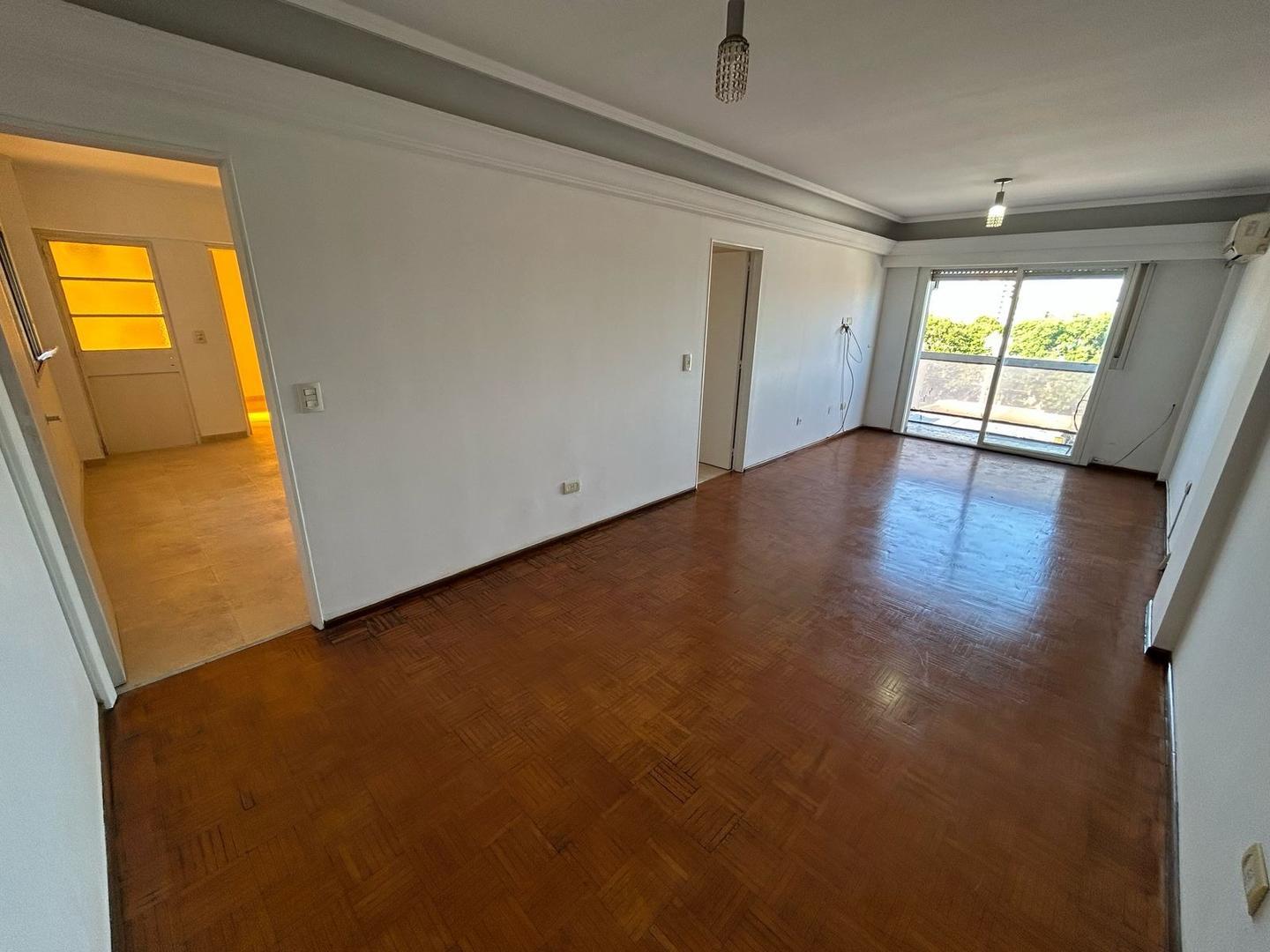 Departamento 4 Ambientes - Lanús Oeste.