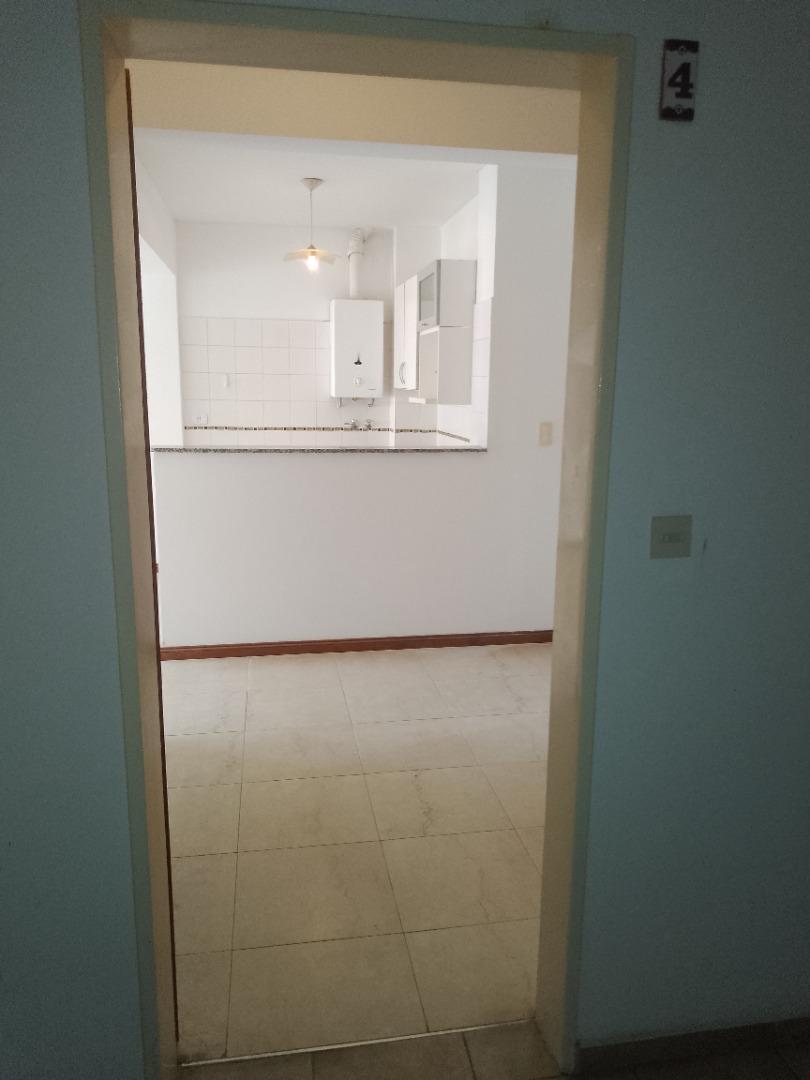 Ayacucho 1200 , Piso 4