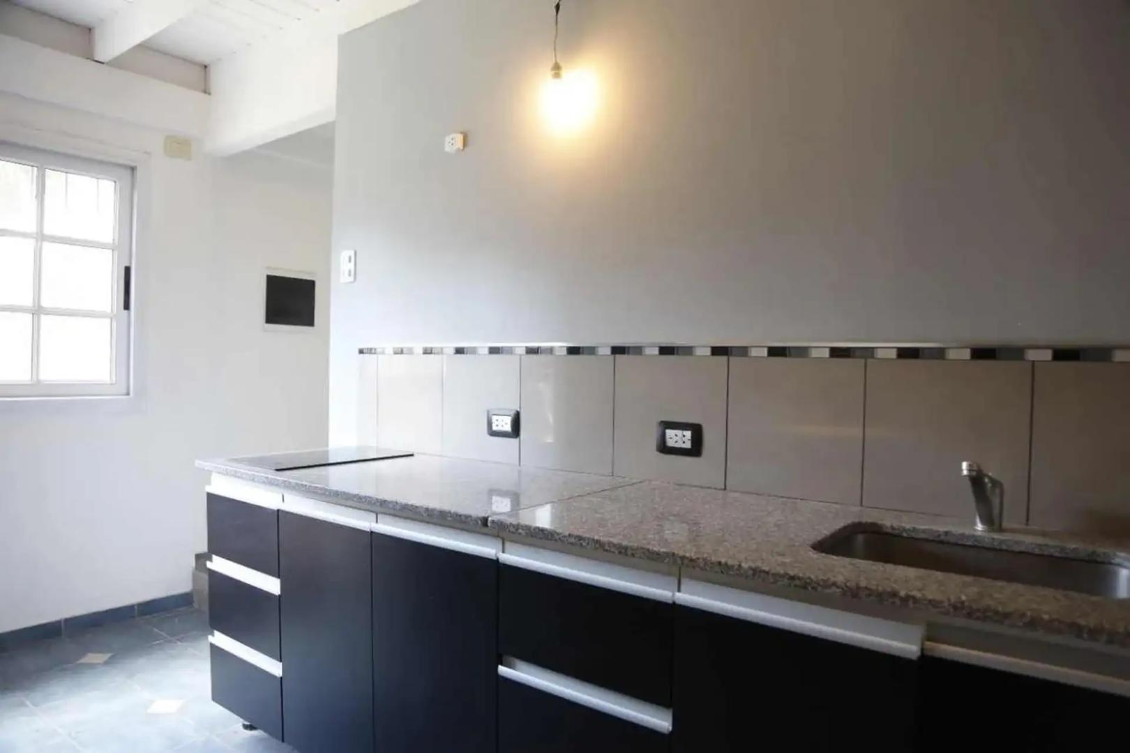 462 E/ 132 Bis Y 133