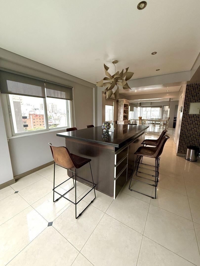 Departamento en Venta con 1 cocheras