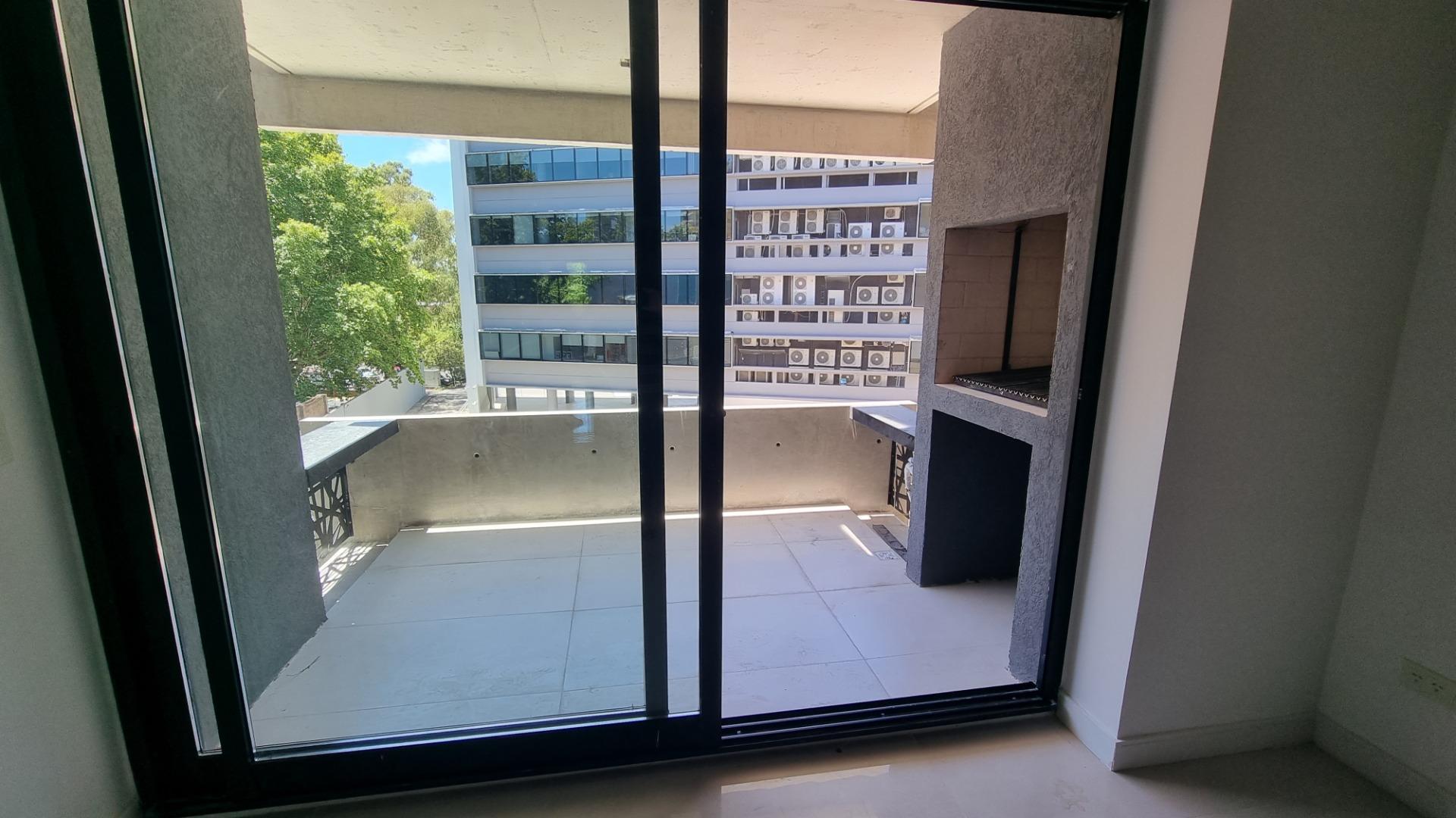 Juan Carlos Cruz 1867 , Piso 6/7/8