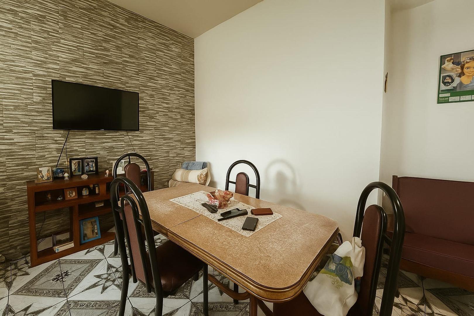 Depto Tipo Casa en Venta de 3 ambientes