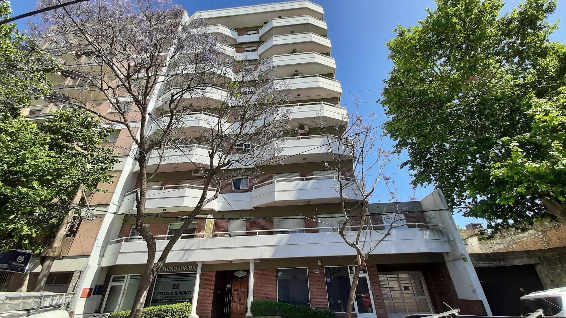 DEPARTAMENTO EN VENTA, ZÁRATE