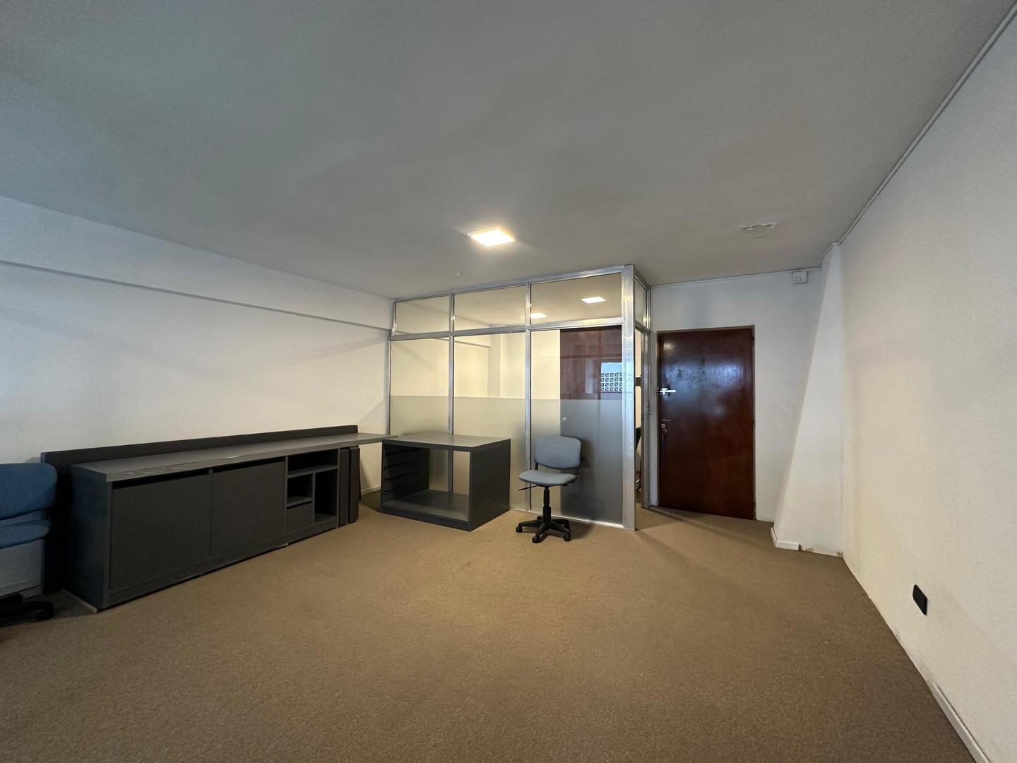 Marcelo T De Alvear 1200, Piso 3