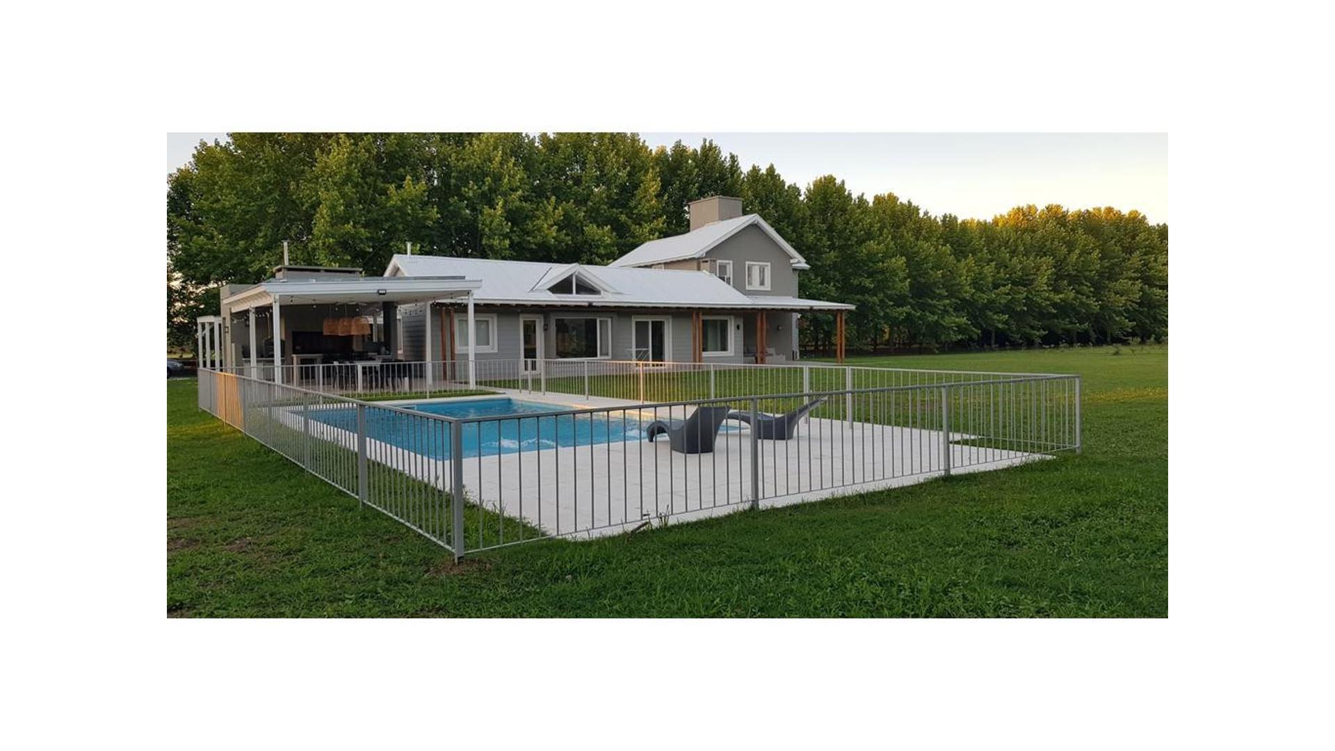 CASA "NUEVA" EN LA COLINA GOLF&POLO - 5 AMB + DEP. SERVICIO